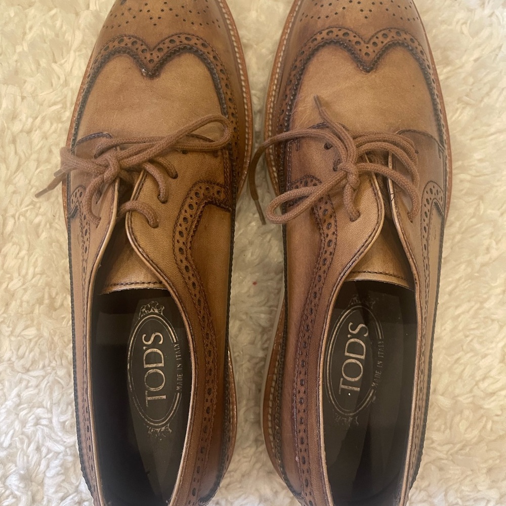 Tod's Men's Tan Leather Oxford Shoes
